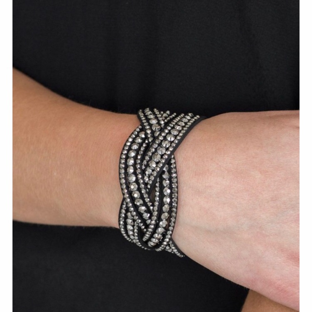 Ladies black suede glittery bracelet.